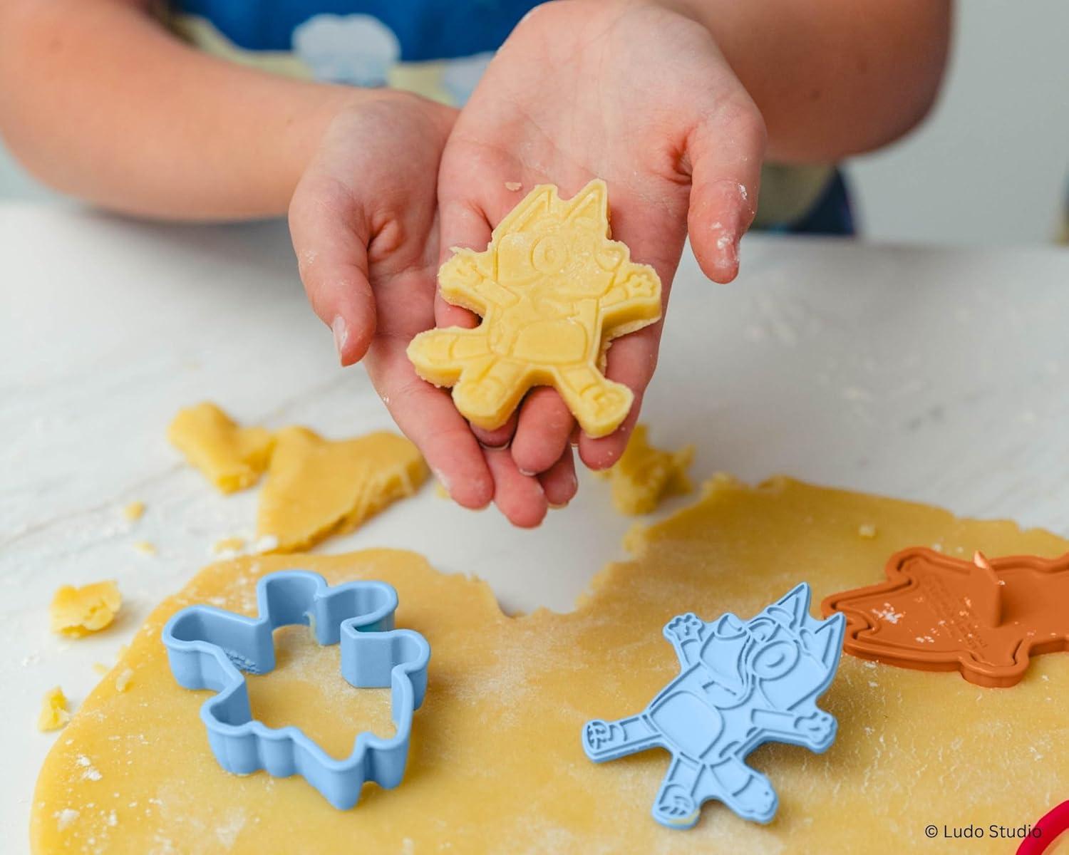 imageHandstand Kitchen Bluey Cookie Baking Set with Three Bluey Themed Cookie Stamp Cutters and Nylon Cookie Spatula