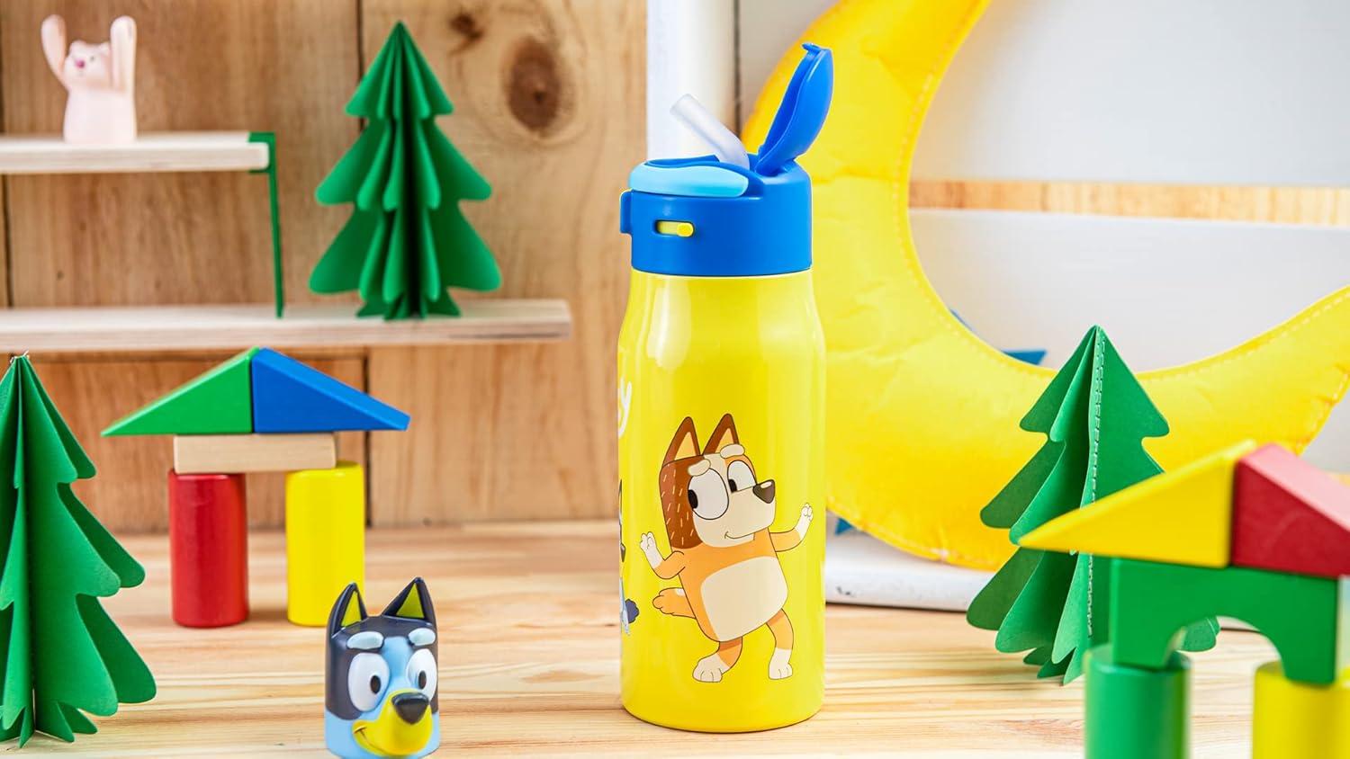 imageZak Designs Bluey DoubleWall Vacuum Insulated Stainless Steel Kids Mesa Water Bottle with FlipUp Straw Spout and Locking Spout Cover Durable Cup for Sports or School 135 oz 188 SS