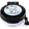 Uncanny Brands Bluey Waffle Maker – Non-Stick Round Waffle Iron – Easy to Use and Clean(Peanuts Snoopy)