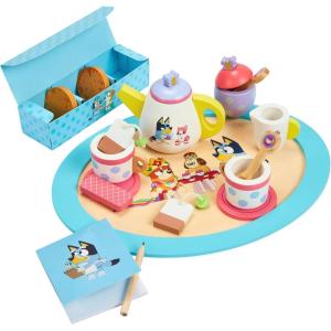 8th Wonder Wooden Bluey Toys Picnic Carrying Case, 30-Piece Picnic Basket Toy with Cutlery and Food Accessories, Outdoor Food Toys for Kids of Ages 3+(Tea Set)