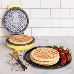 Uncanny Brands Bluey Waffle Maker – Non-Stick Round Waffle Iron – Easy to Use and Clean(Minions V2)