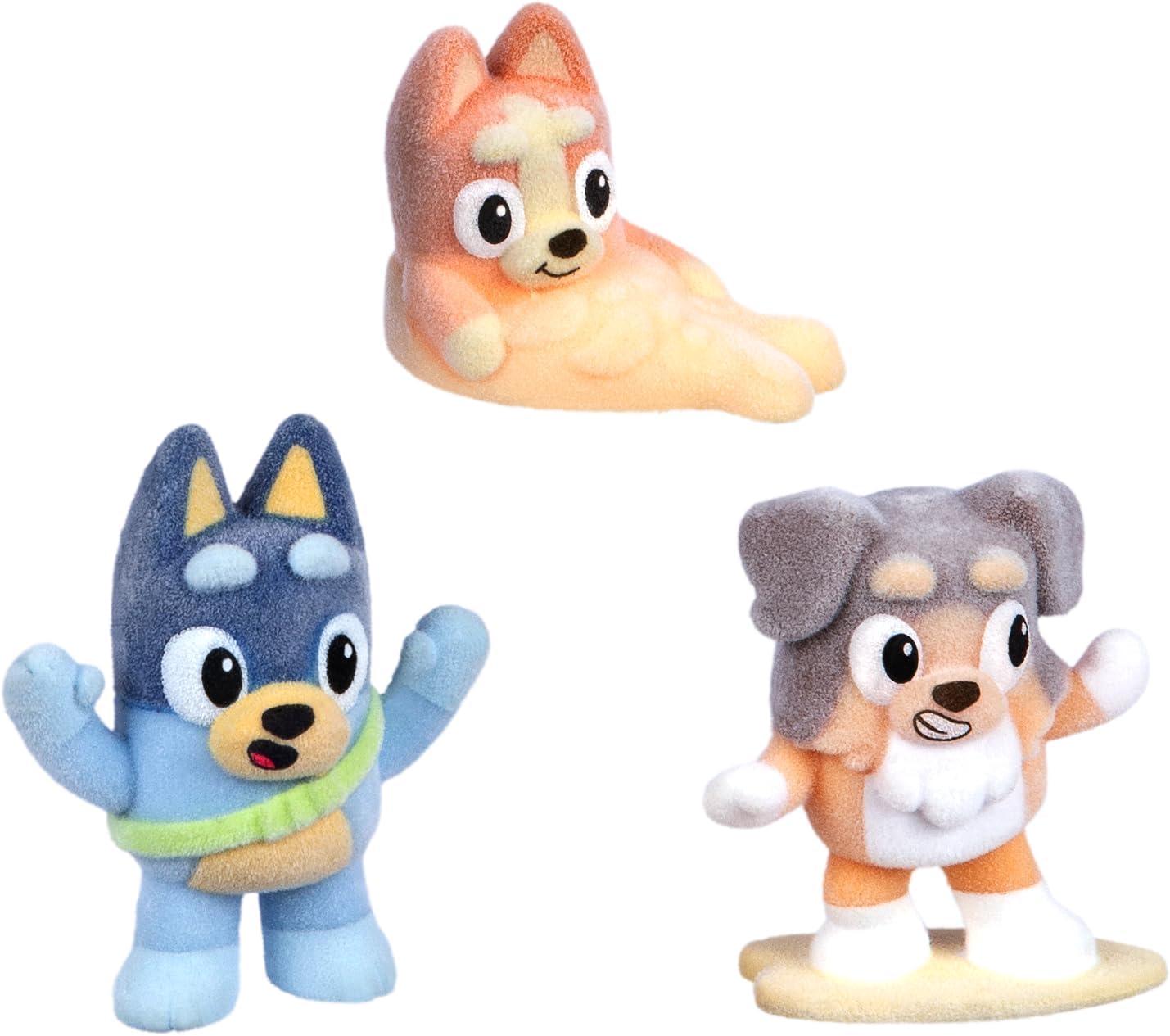 image:imageBluey Fuzzies Episode Pack Pavlova with 3 Specially Flocked Collectible MiniFigures Incl 1 Exclusive Display Case Trading Card and Collectors Guide 80 to Collect in Series 1The Beach