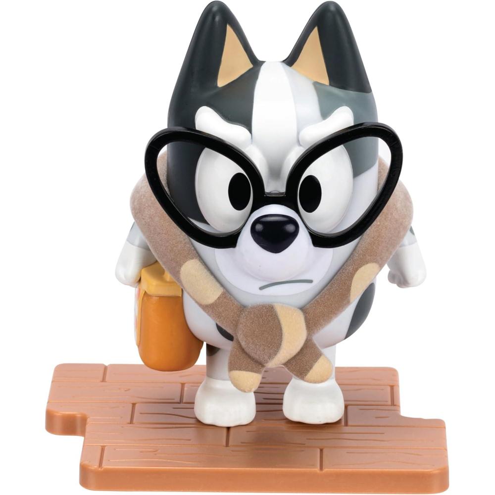 image:imageBluey Studio Collector Figure  Queen Chilli 5 or 127 cm Inspired by Iconic Episode Premium Detailing Special Finish 6 to Collect Connect and DisplayGranny Muffin